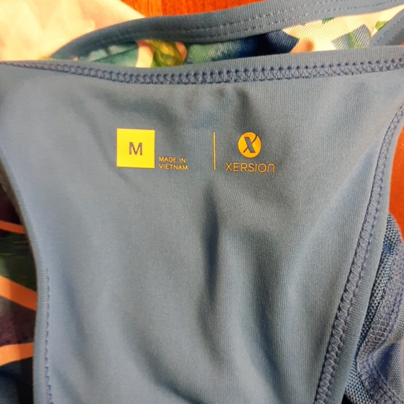 Geometric Pattern Workout  Tank - Picture 8 of 8